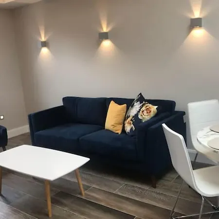 Vakantiehuis Modern 1 Bed 1 Bath In Location Dublin